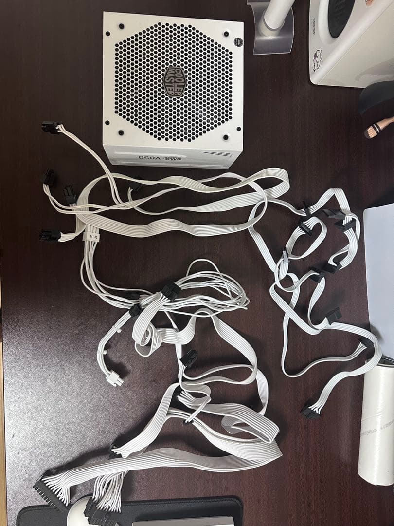 Cooler Master V850 GOLD V2 / 850W 電源ユニット