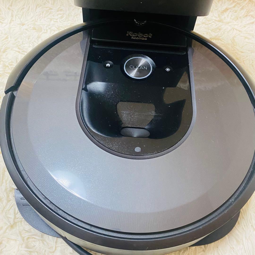 ロボット掃除機 iRobot Roomba ルンバ i7 クリーンベース付き