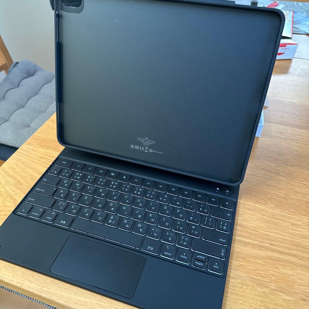 ESR REBOUND 360 マグネット式キーボードケース