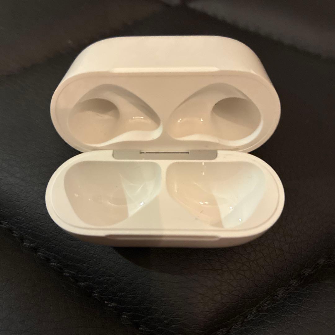AirPods 4 (ANC) 本体　美品