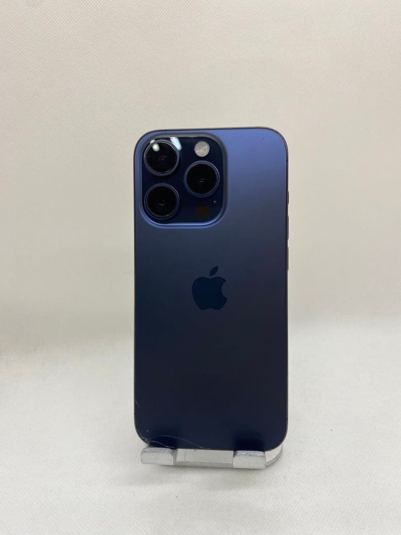 ジャンク品iPhone 15 Pro 256GB SIMフリー　69536