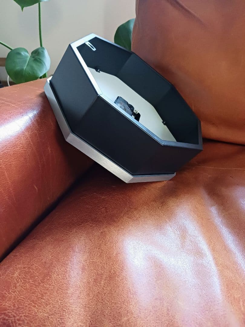 Lowis Industry Octagon Clock オクタゴンクロック