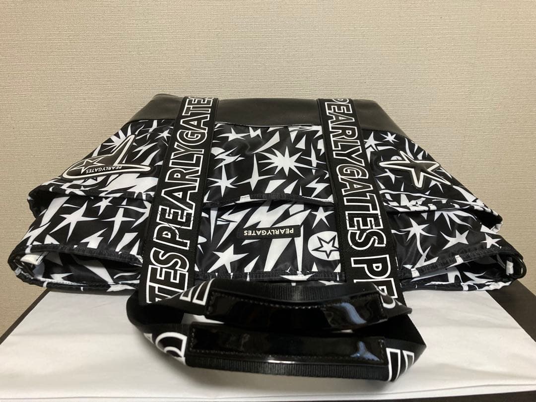 パーリーゲイツ　ロッカーバッグ　2025年　ギザ星柄シリーズ　ブラック　美品