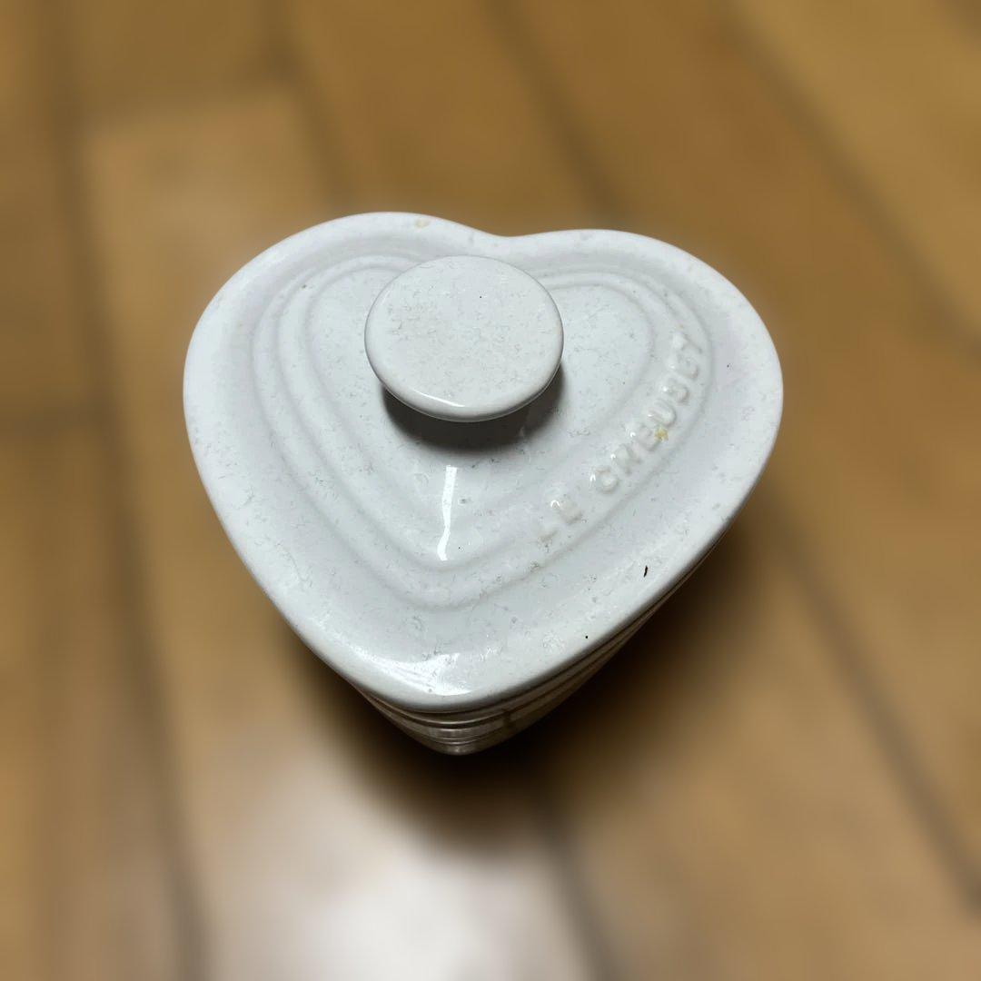 【新品未使用】LE CREUSET　ハート型 両手鍋 レッド　おまけ 説明書付き