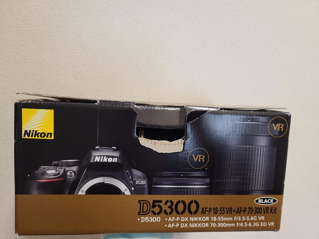 お値下げ歓迎・ほぼ新品 Nikon D5300 18-55 S数6773回 72