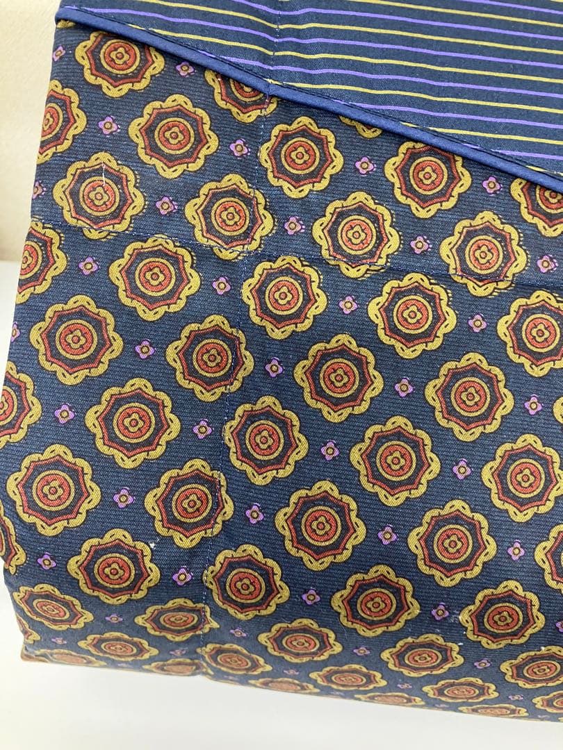 Burberrys 羽毛掛け布団　ダウンケット 150x200cm