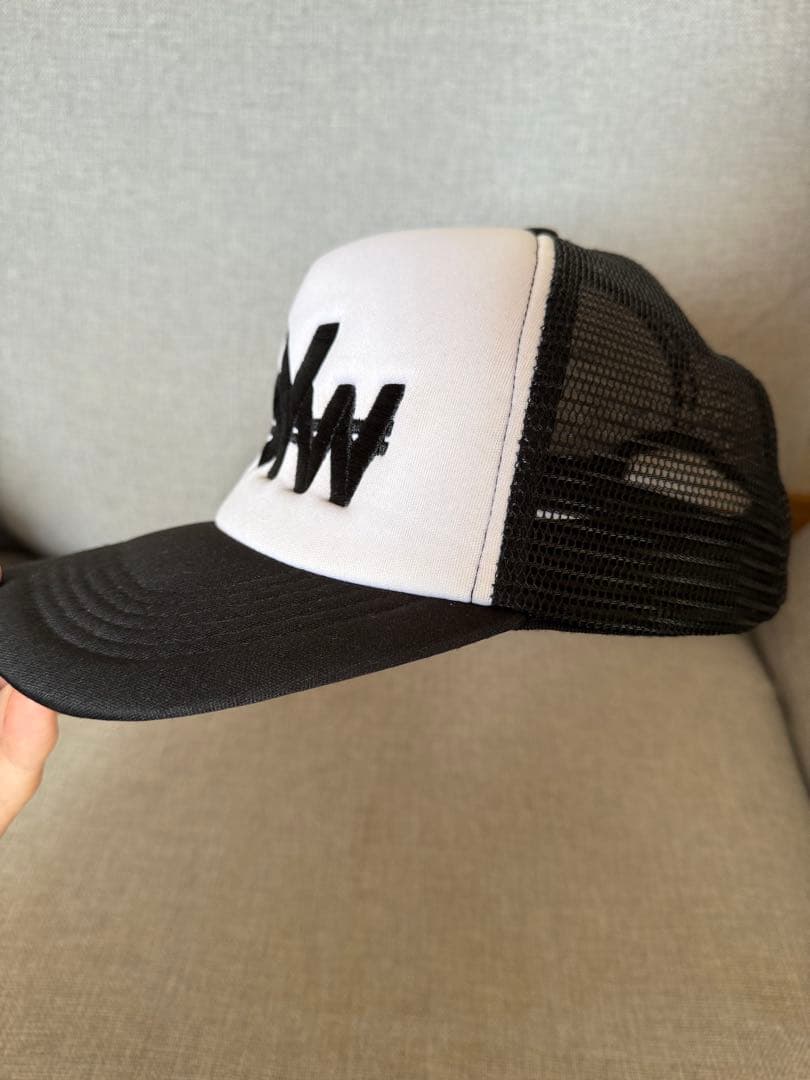 D.Y.W dyw メッシュキャップ mikado着用