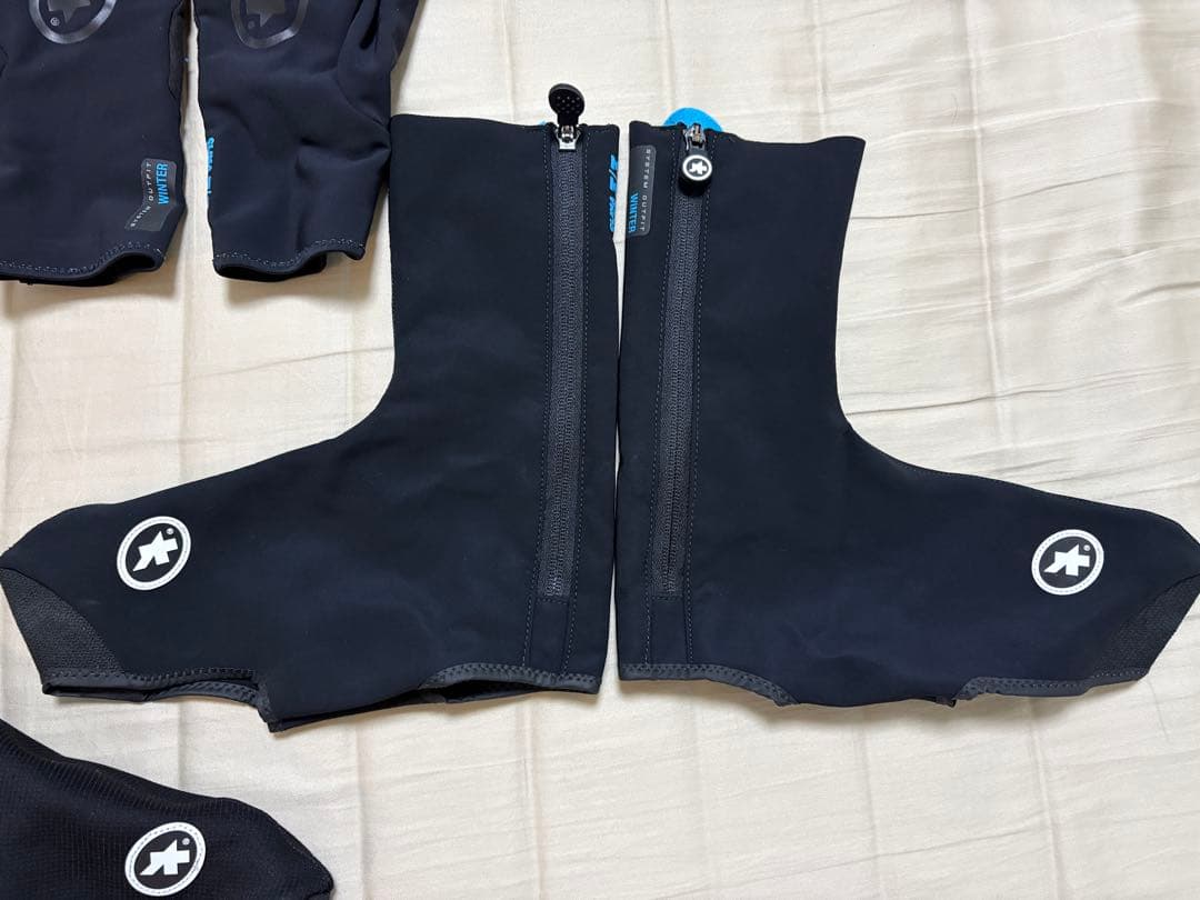 assos 冬用インナーアクセサリーお得な8点セット ultraz