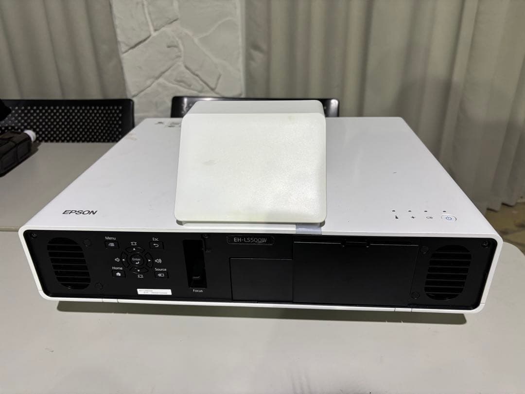 【ジャンク品】EPSON EH-LS500W プロジェクター 本体