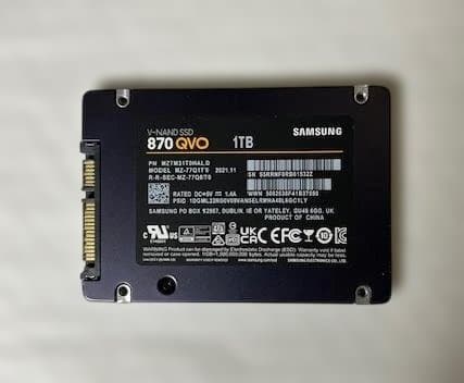 内蔵型SSD Samsung 870 QVO 1TB SSD