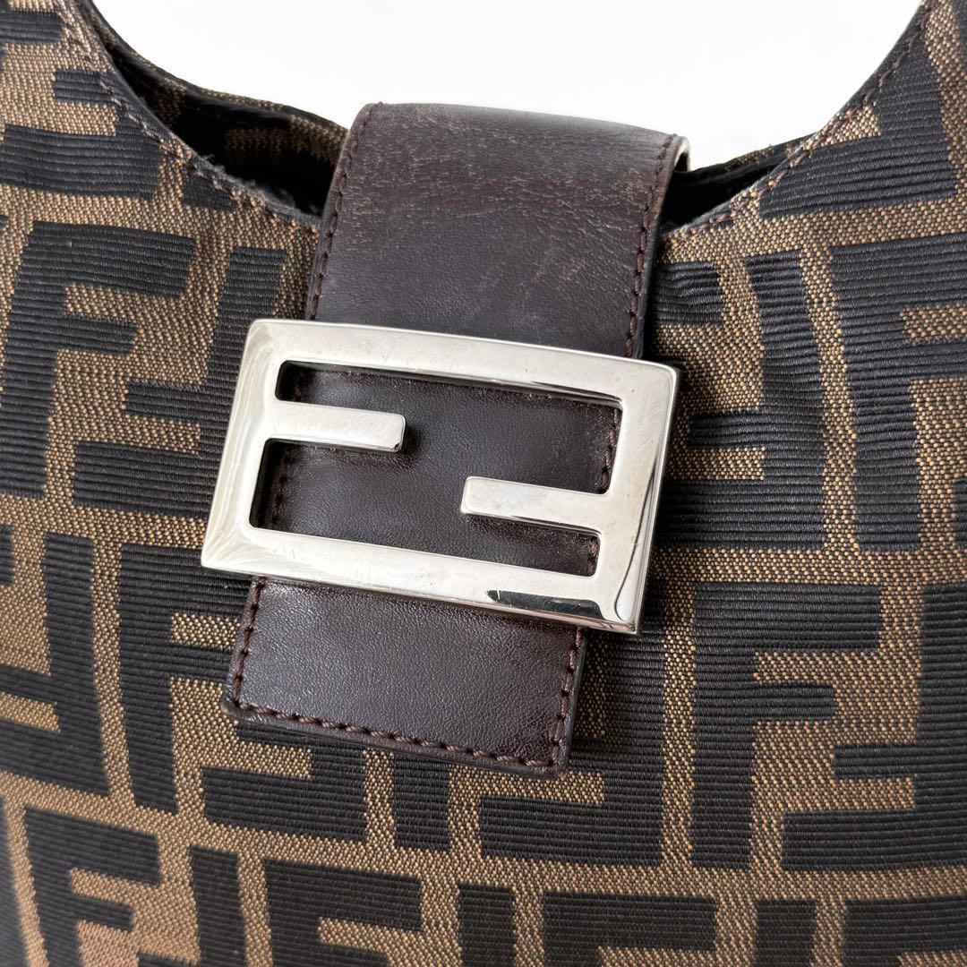 FENDI フェンディ ズッカ マンマバケット ハンドバッグ FF金具 ブラウン