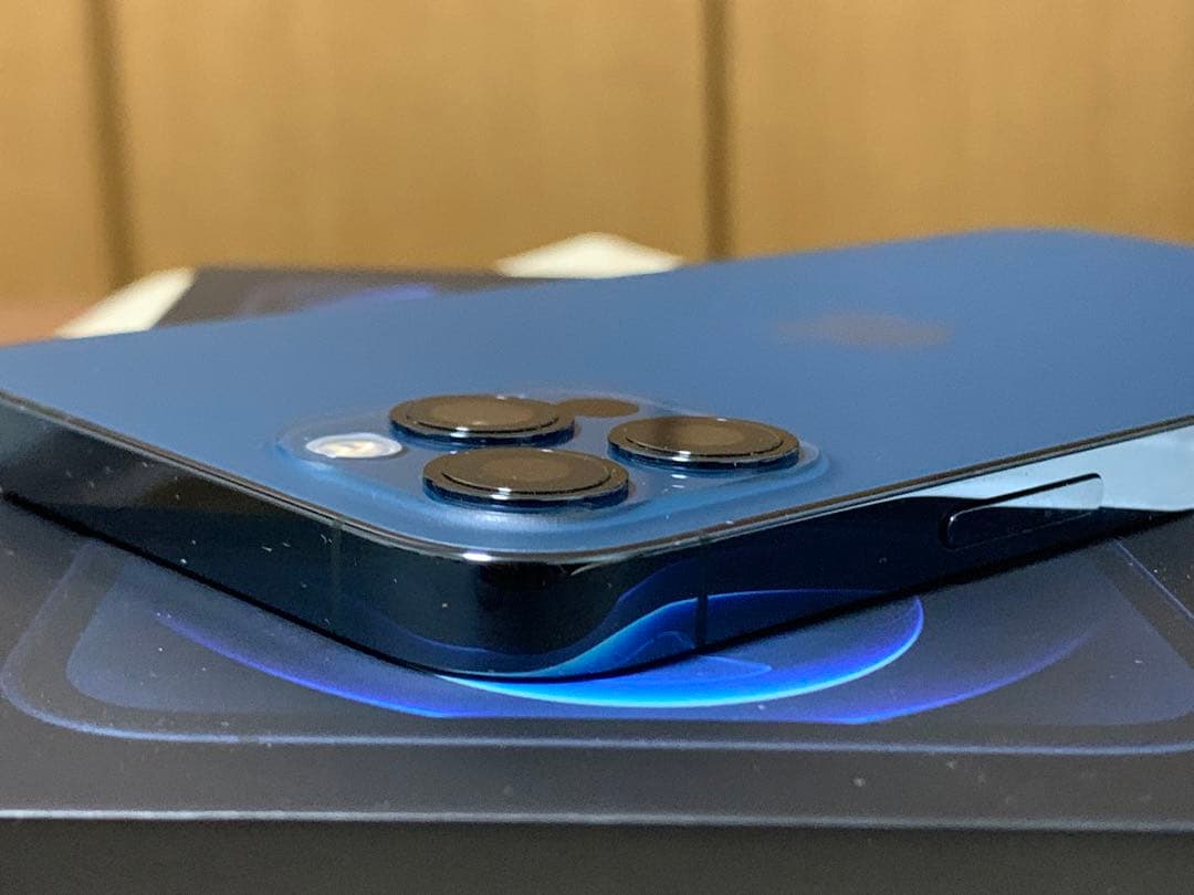 にしやん iPhone12Pro 512GB ブルー