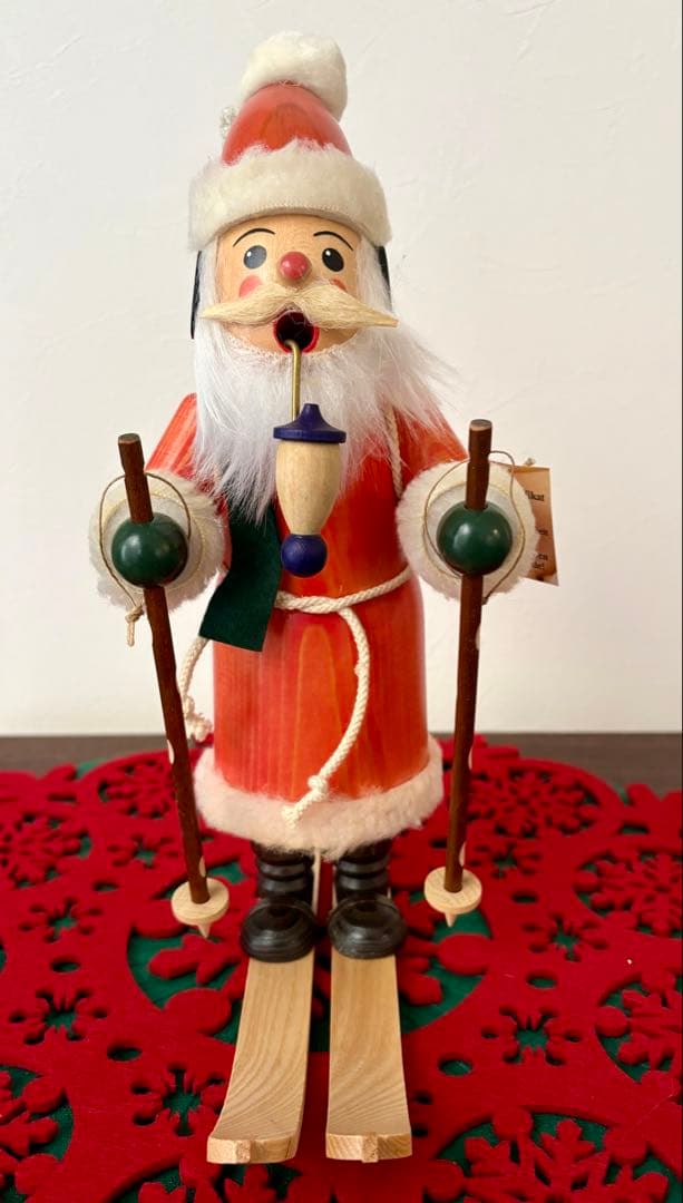 ドイツ　エルツ地方　木製　煙出し人形