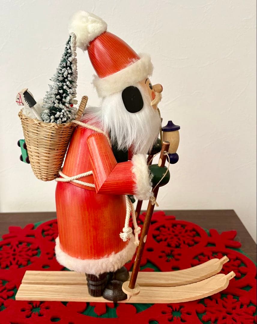 ドイツ　エルツ地方　木製　煙出し人形