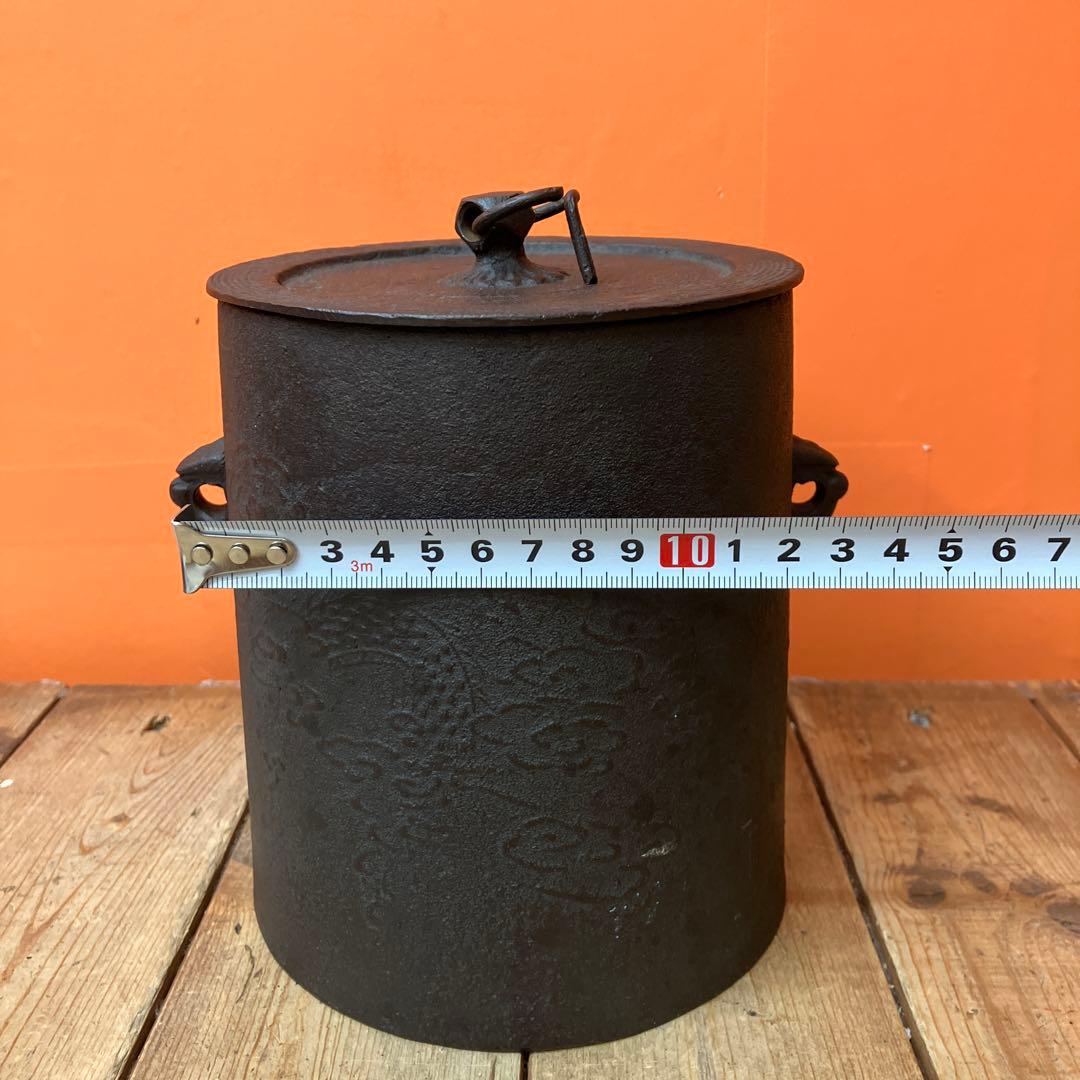 D-5 茶道具 茶道 釜 雲龍釜 釣釜 風炉釜 菊地政光 伝統工芸士 鉄器 鋳物