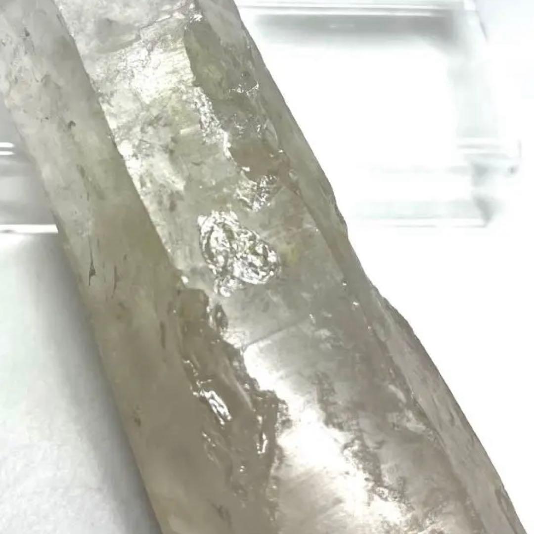 ライトニングクォーツ　雷水晶　ブラジル産