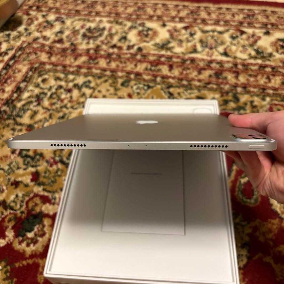 iPad Pro 12.9インチ 第5世代 128GB シルバー