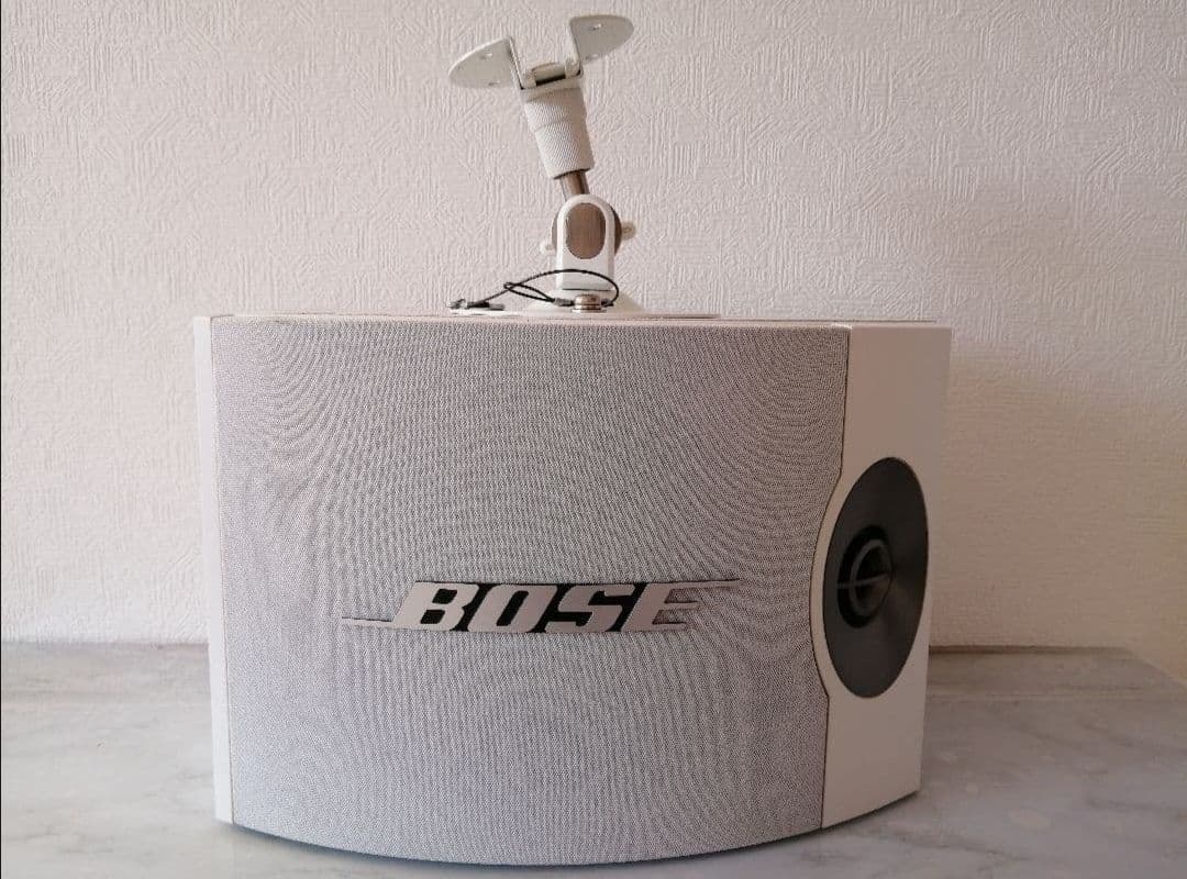 本日限定価格!!BOSE ボーズ 301 Series V ホワイト 天吊付