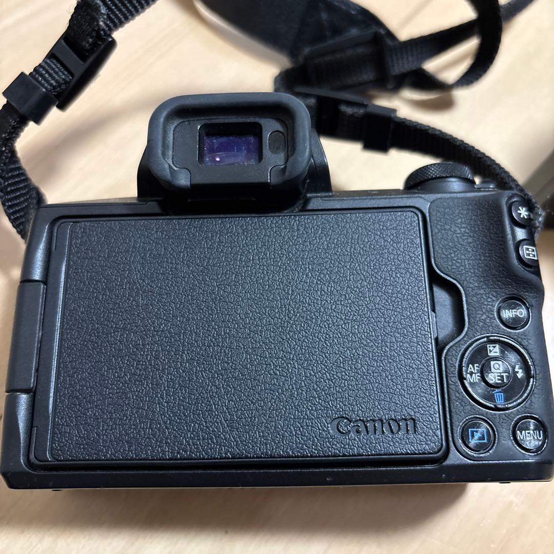 Canon EOS kiss M ダブルレンズセット