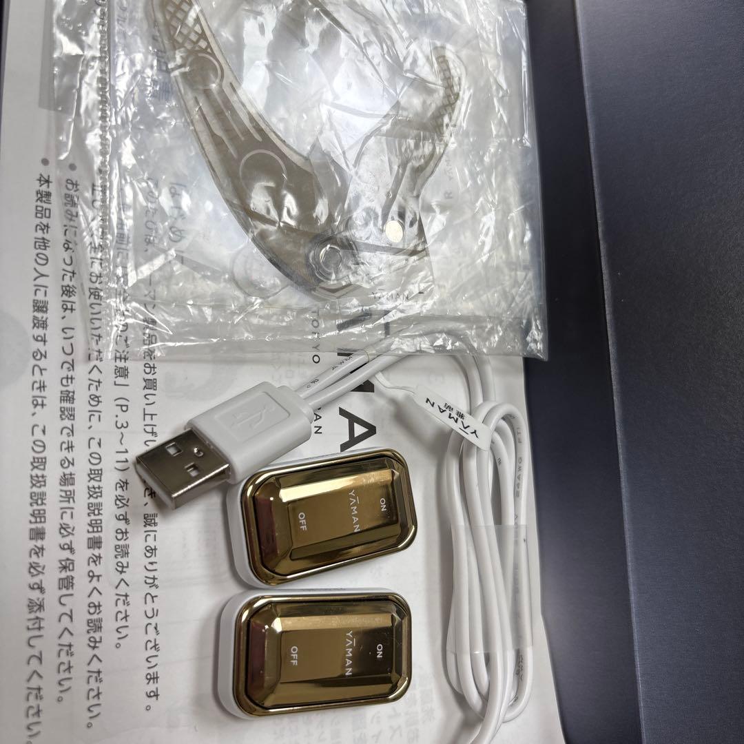 YA-MAN デザインリフト　本体シート付き