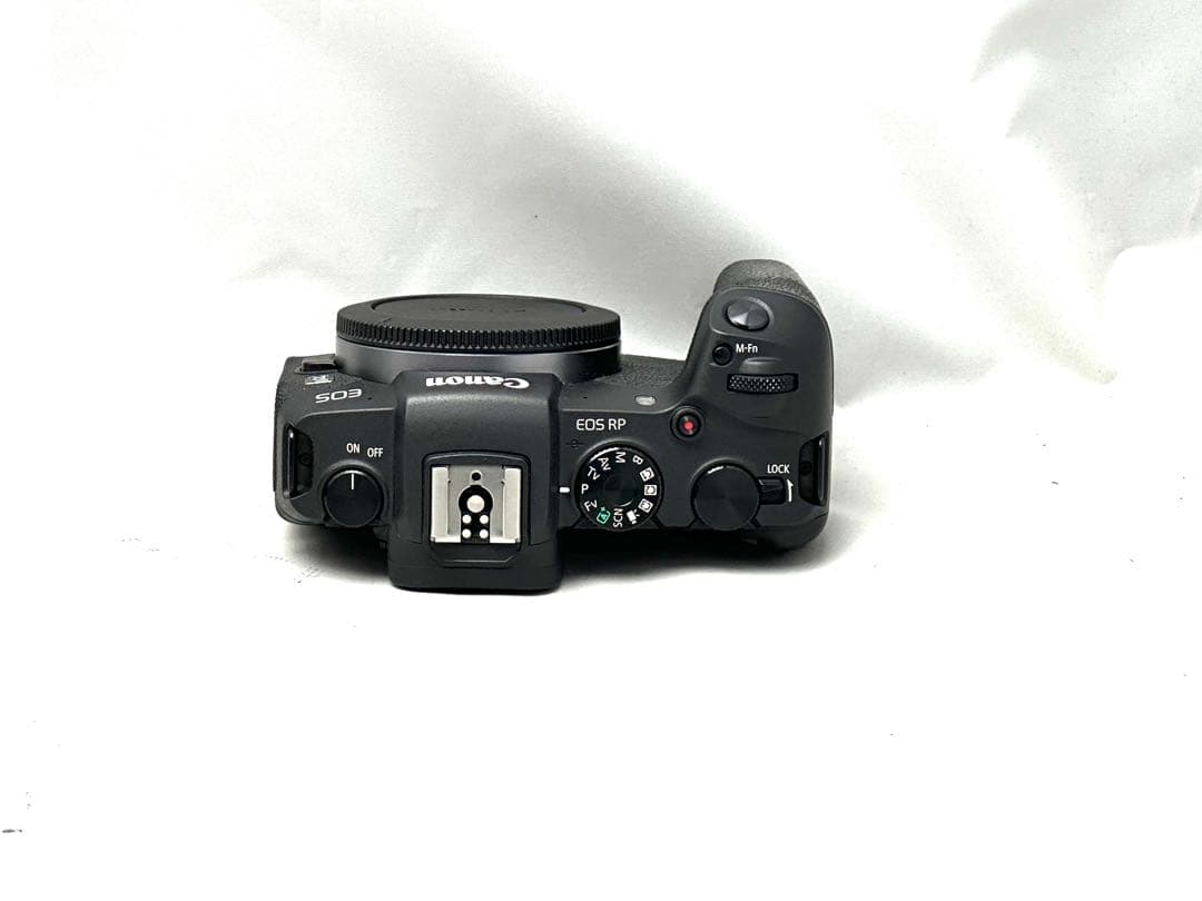 値下げ！Canon EOS RP ミラーレス一眼 カメラ 2本レンズ付き