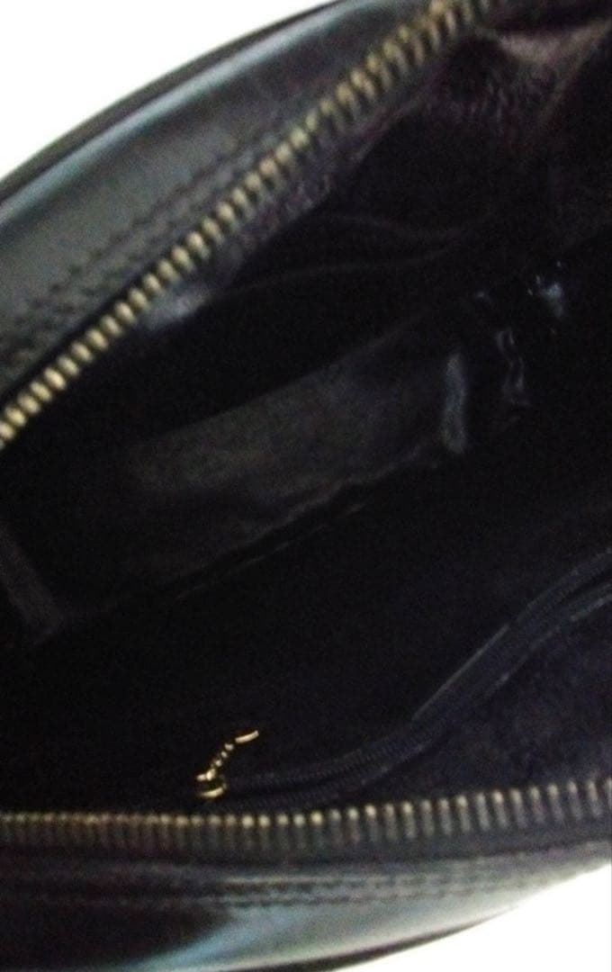 【新品未使用】GUCCI ヴィンテージ レザーバッグ