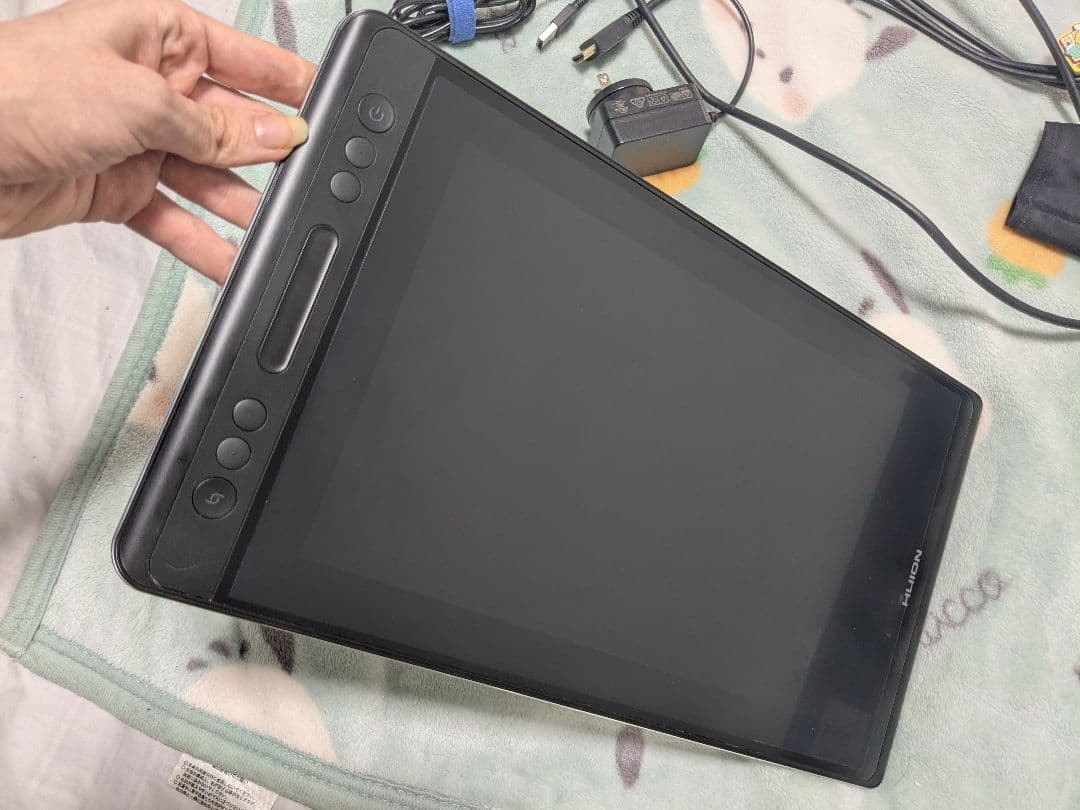 HUION KAMVAS Pro 13液晶ペンタブレット GT-133