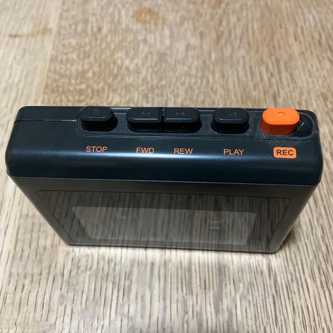 ポータブルカセットプレーヤー B-1000EW