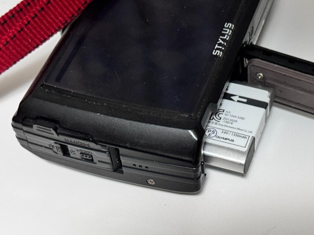 【超格安】オリンパス TG4/LEDガイド/ワイコン（アダプタ付き）セット