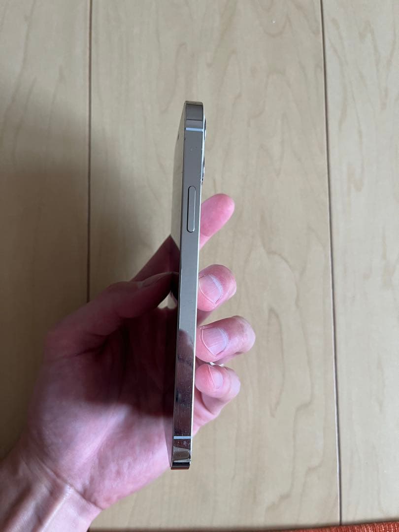 スマートフォン本体 iPhone12 pro 128GB