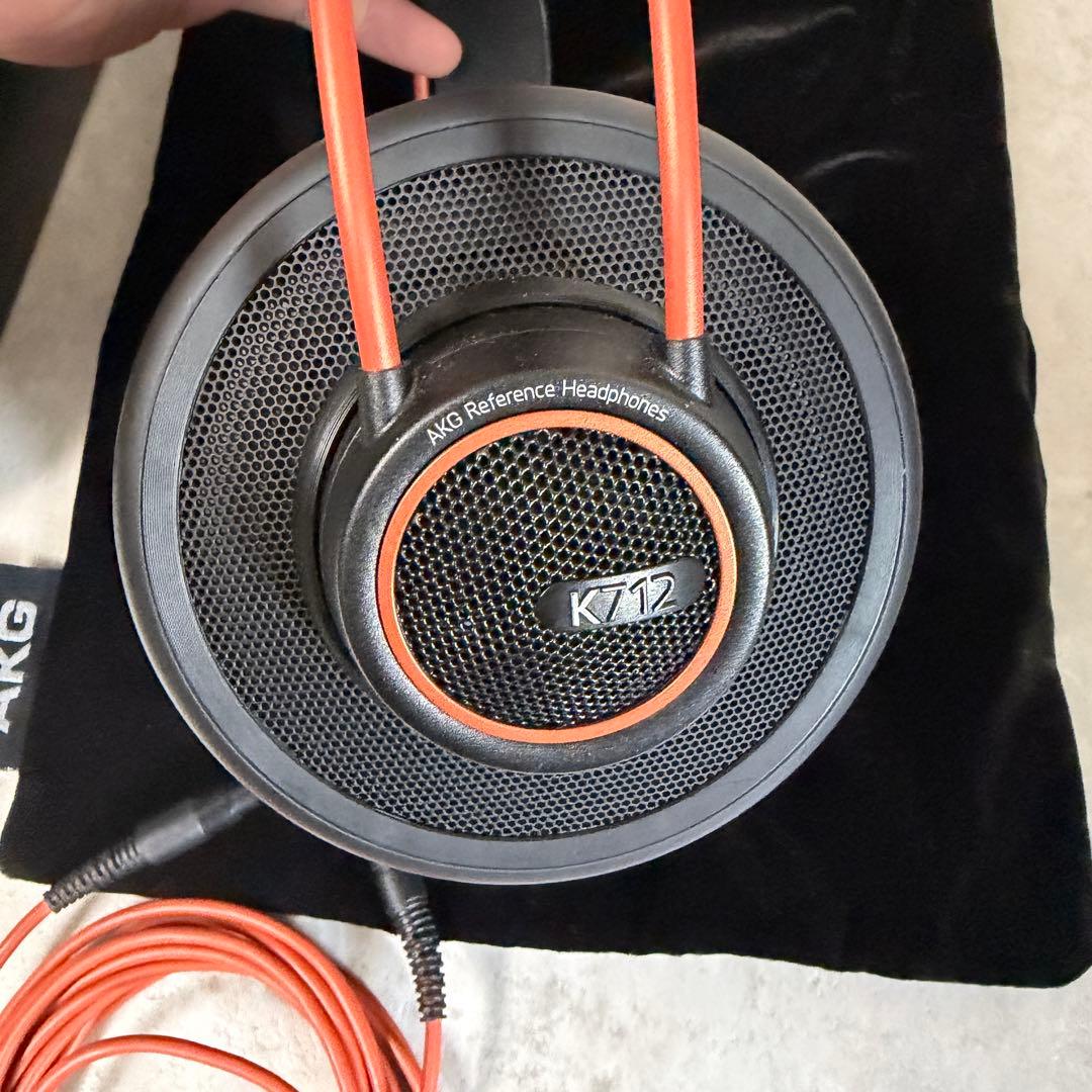 AKG K712 PRO ヘッドフォン