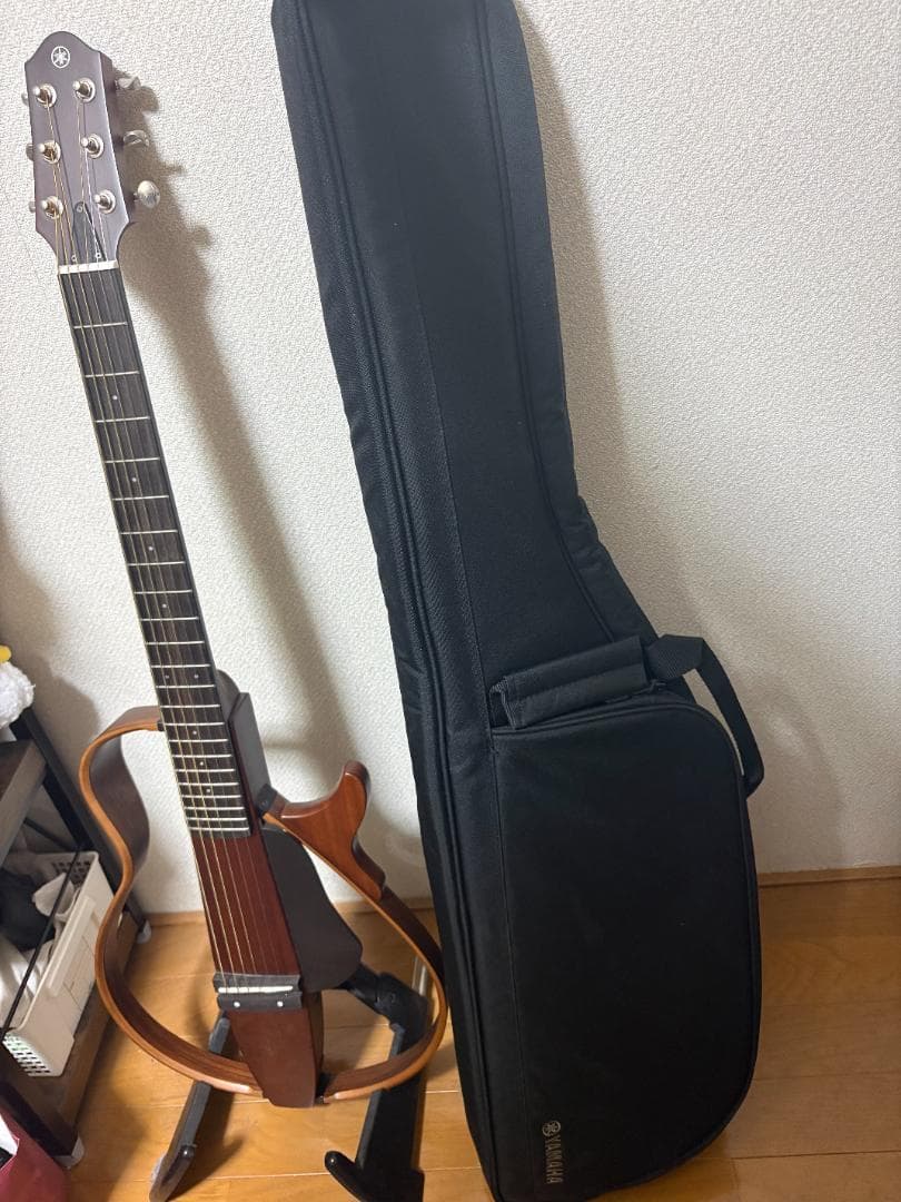 サイレントギター ブラウン ケース付き　コード付き