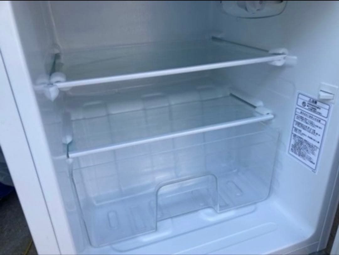 【送料無料】【3/3まで！】Hisense 2ドア冷蔵庫 ホワイト　93L