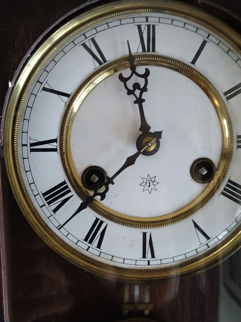 ユーハンス柱時計