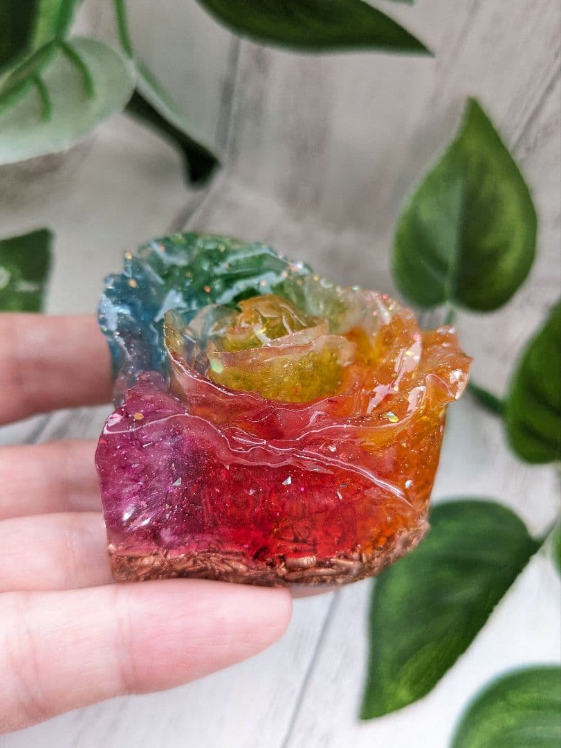 【やま】ブルークラック水晶の恐竜ちゃん形オルゴナイト☆他１５点