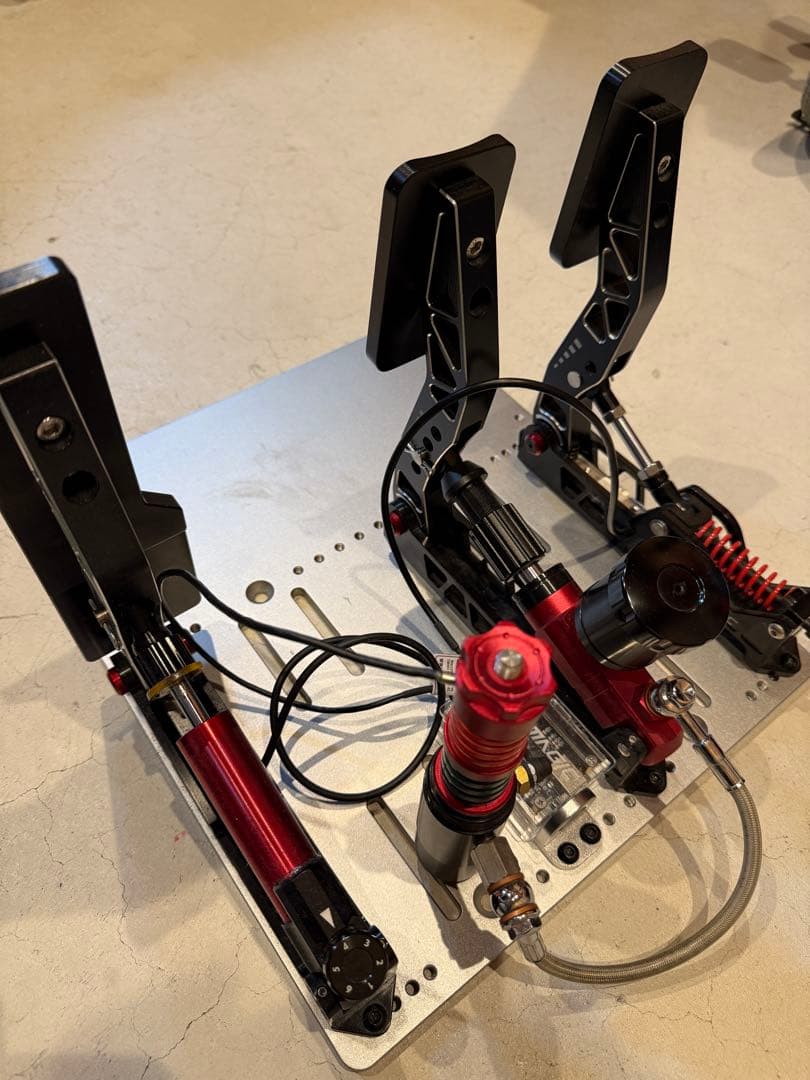 Simagic P2000ペダル シマジック 100kgロードセル 油圧式