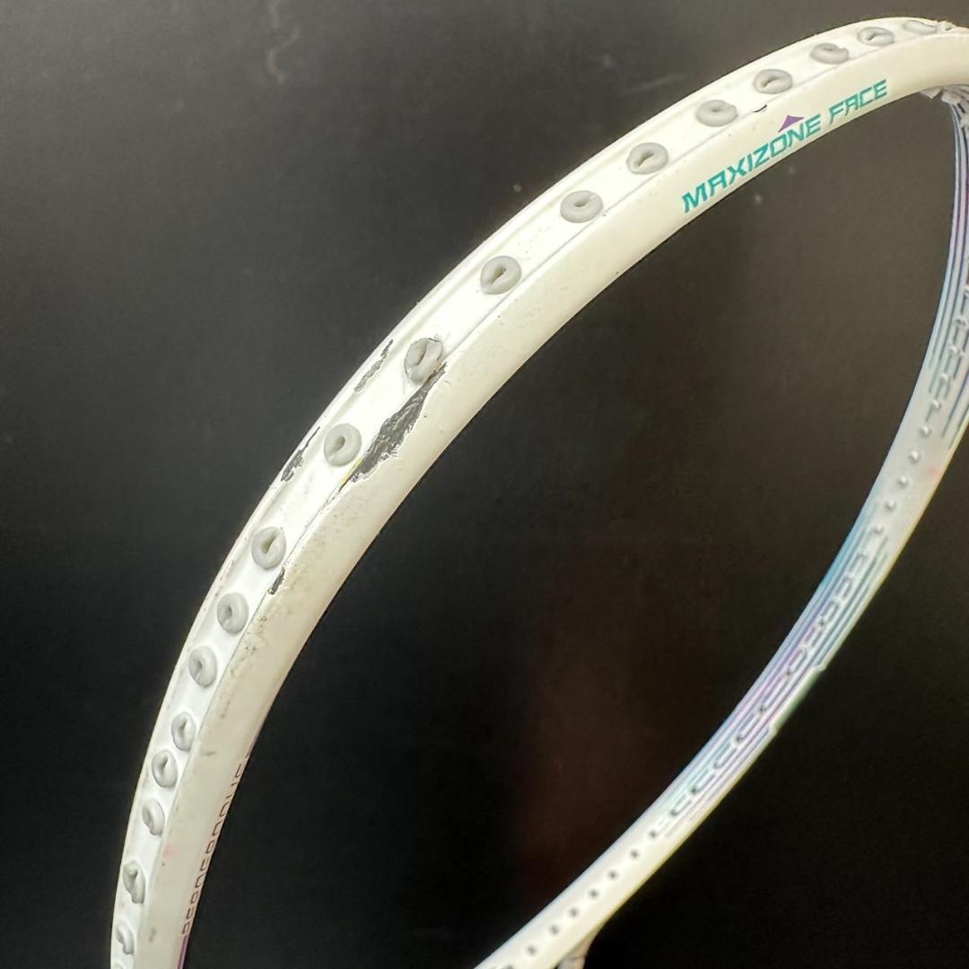 MIZUNO 　ミズノ　バトミントンラケット　アクロスピード６　MO-62