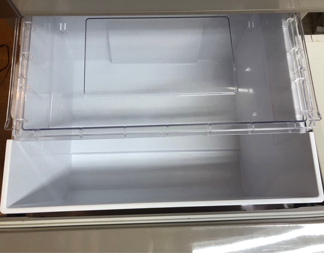 〈手渡し料金＠兵庫県加東市〉〈中古〉日立ノンフロン冷凍冷蔵庫　　2017年製