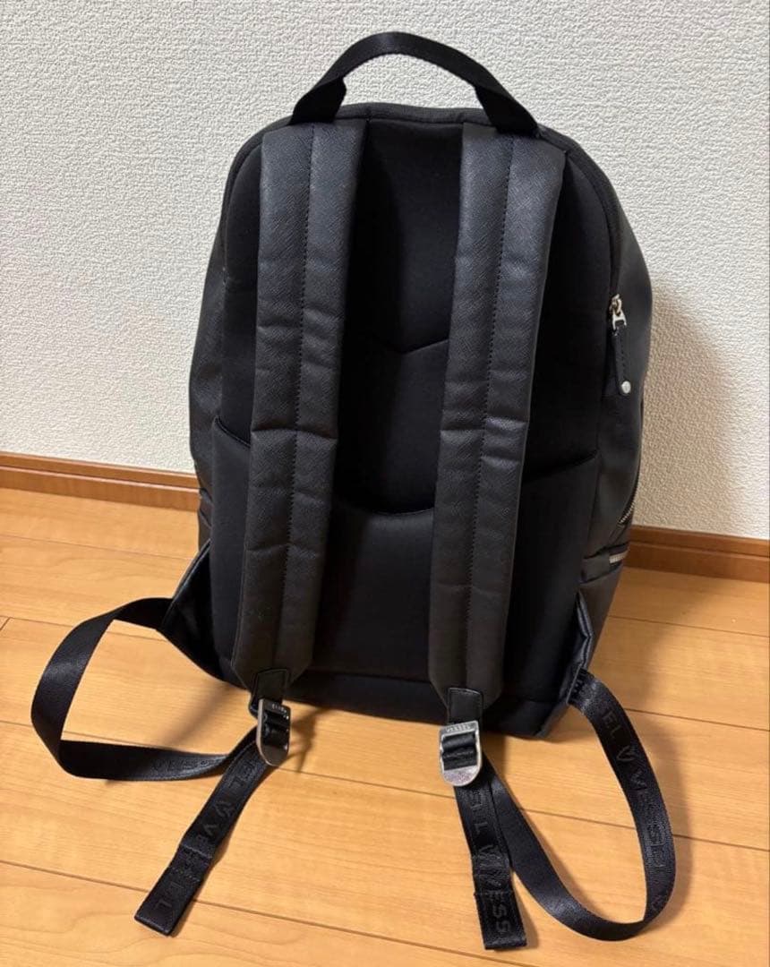 ド*ン様 VESSEL SKYLINE LUX ベゼル バックパック リュック