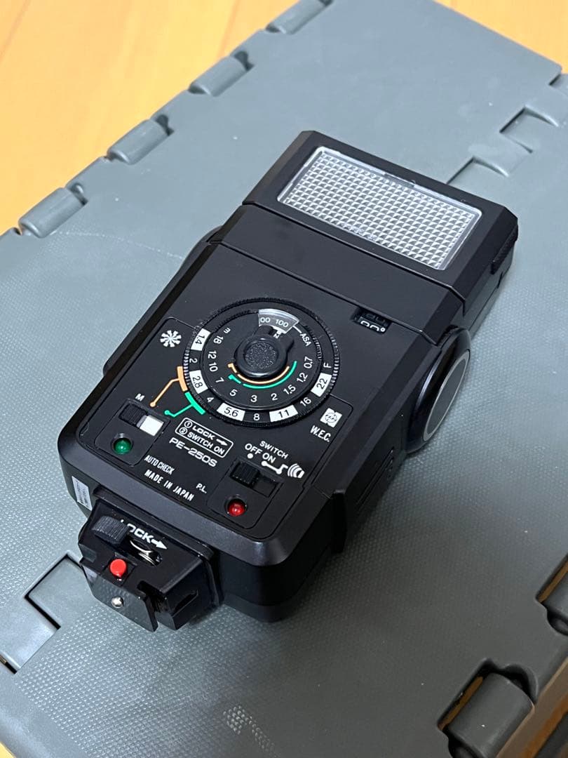 Nikon F2フォトミック　交換レンズ付き