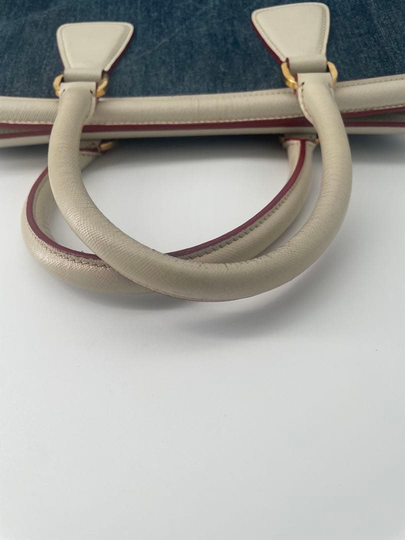 【希少】PRADA デニム ハンドバッグ サフィアーノ　保存袋付き　BN2441