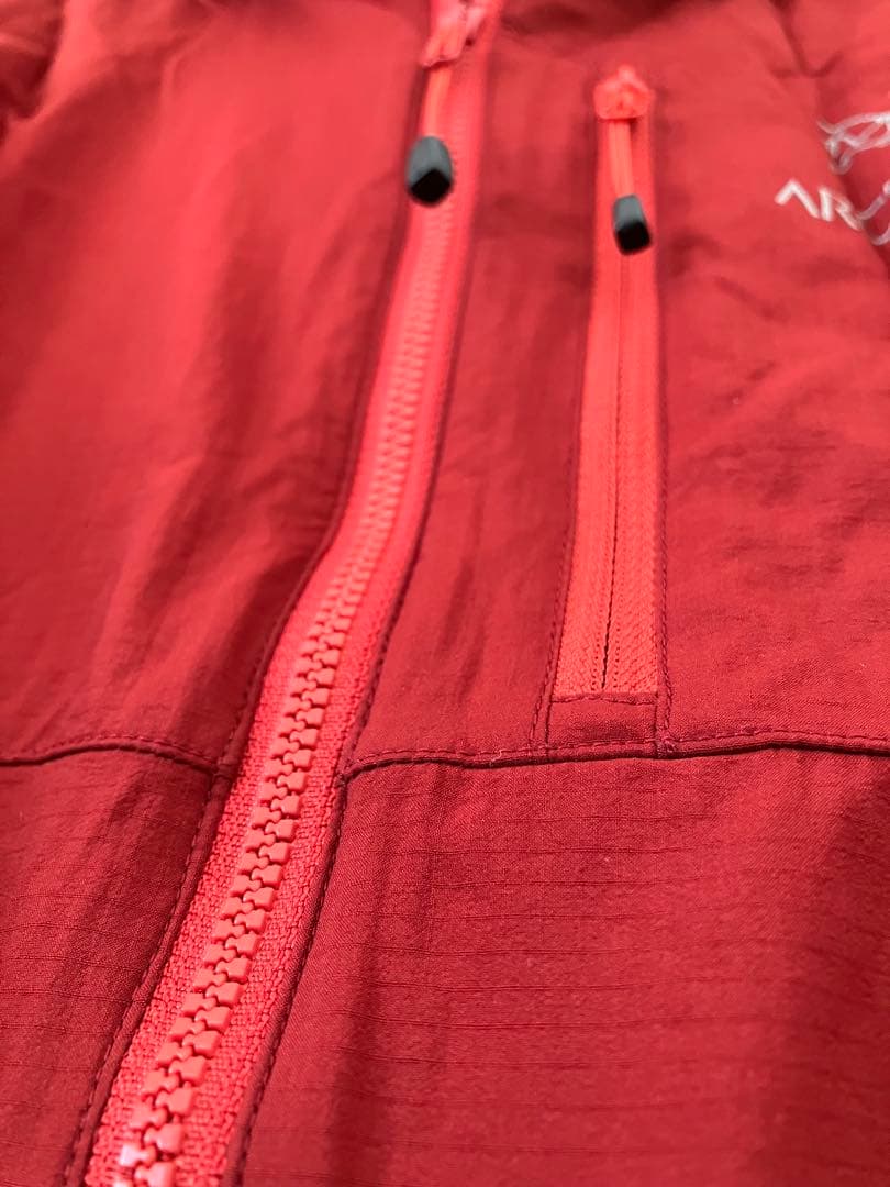 ARC'TERYX アーテリクス XSサイズ スコーミッシュフーディ