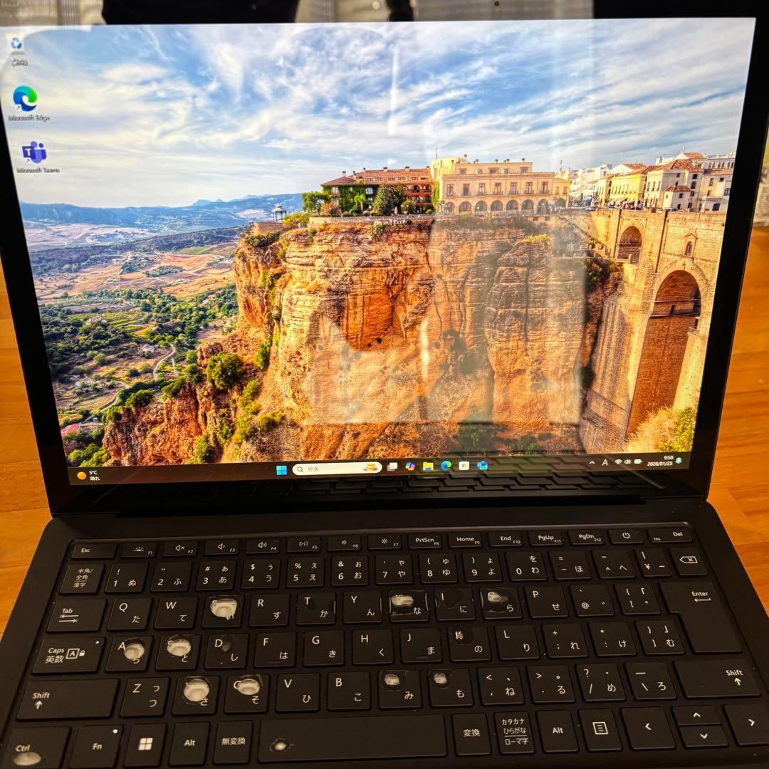 Surface Laptop 4 Corei7-1185G7 メモリ16GB