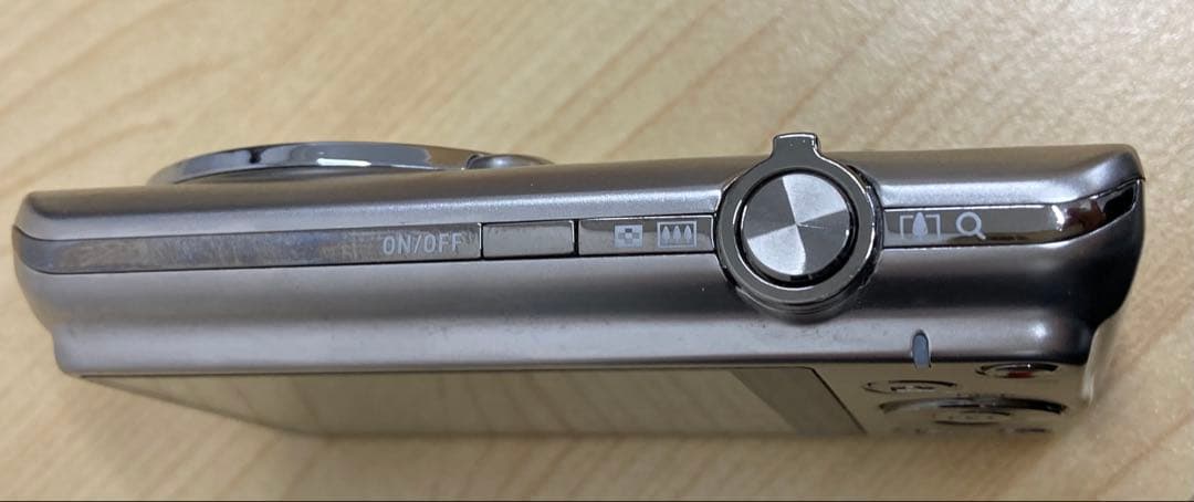 CASIO EXILIM 15.1メガピクセル シルバー、ピンク　3点セット