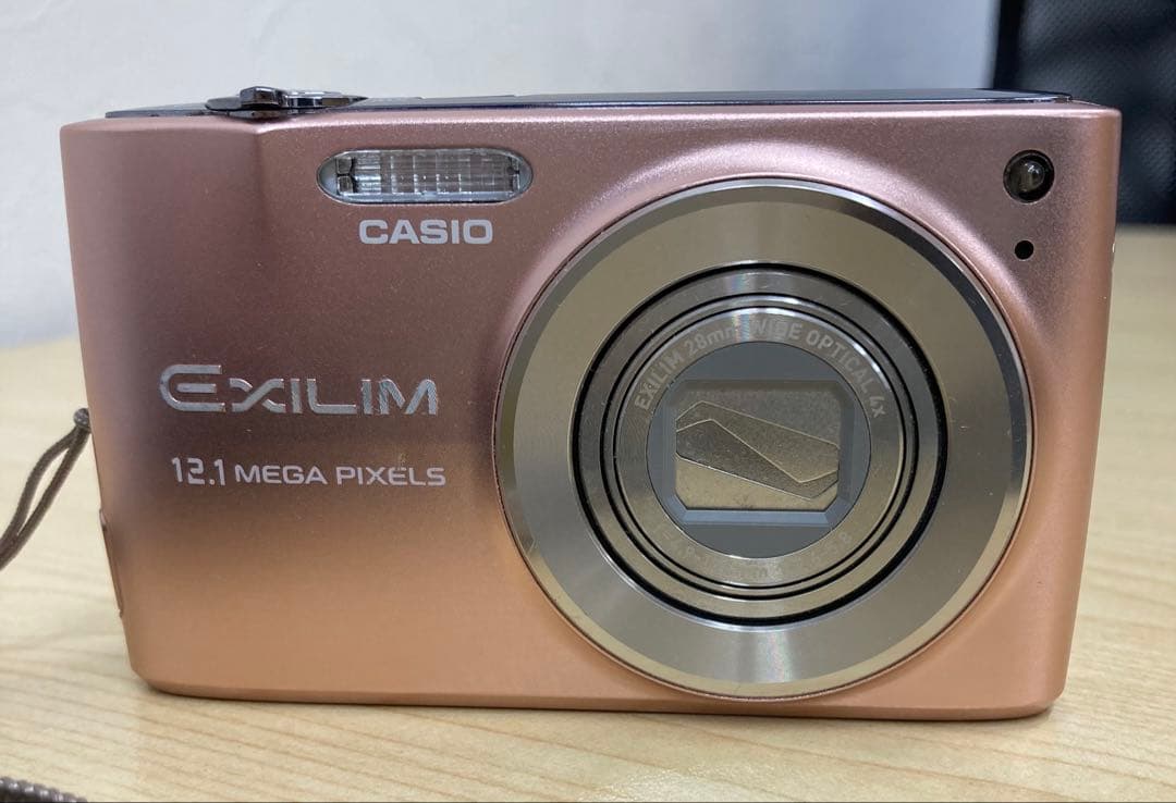 CASIO EXILIM 15.1メガピクセル シルバー、ピンク　3点セット