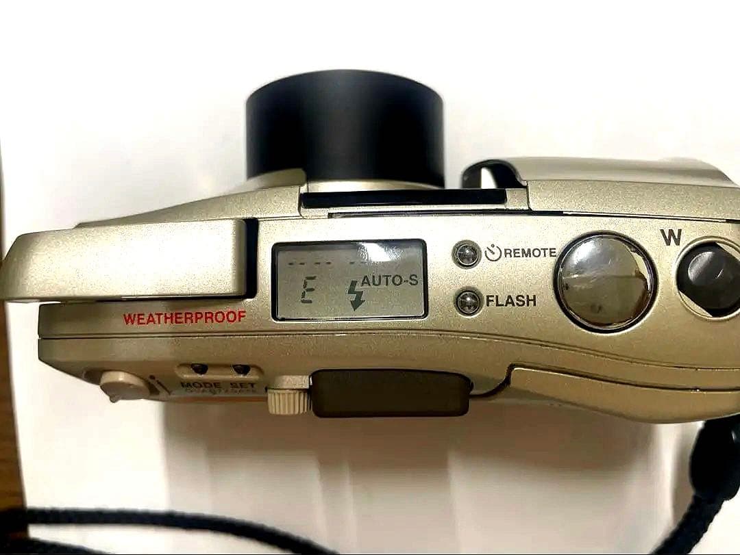 【SALE】OLYMPUS μ[mju:]105フィルムカメラシルバーケース付き