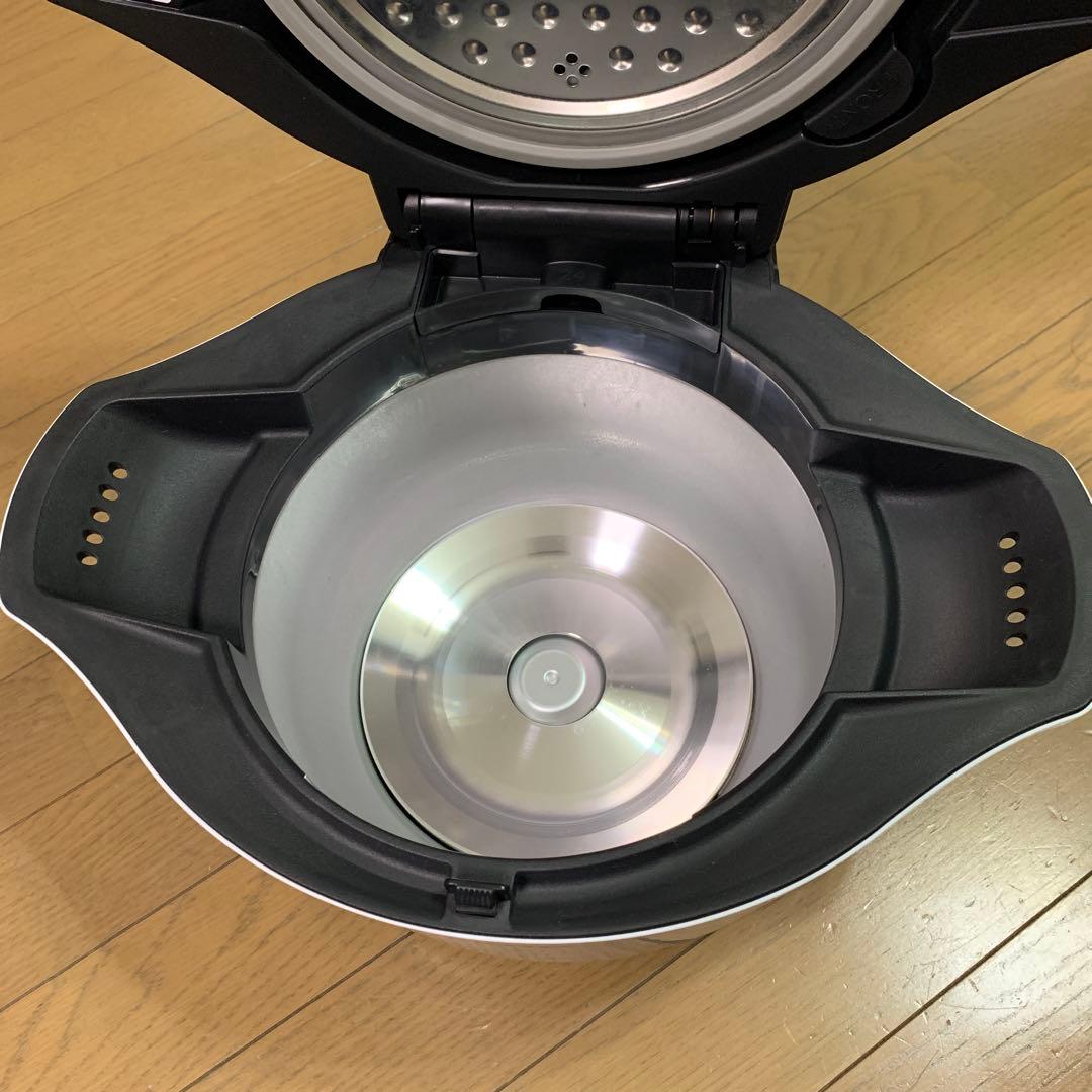 シャープHEALSIO ホットクック水なし自動調理鍋2.4L ２０２２年製