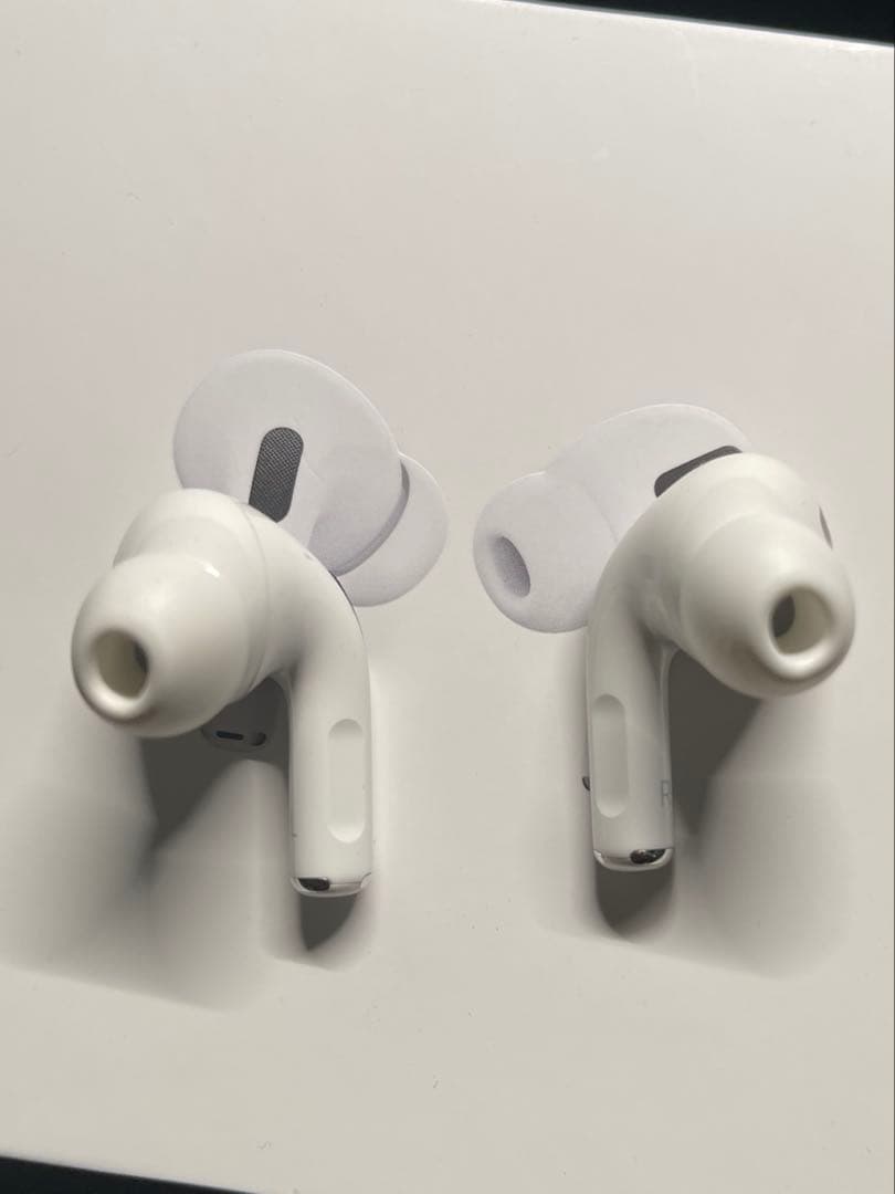 【キズあり】air pods pro 第1世代