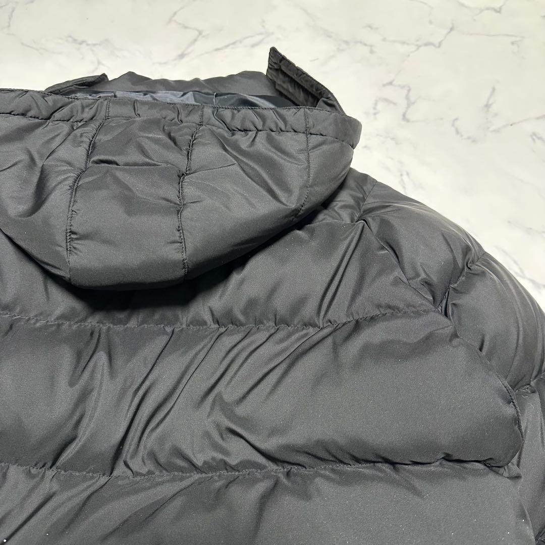 未使用級美品　ナイキNIKE ベンチコート　ダウンコート　ブラック　サイズM 黒