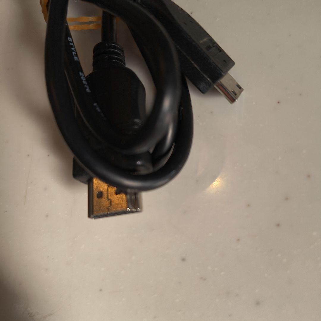 JVC GZ-R470-Y ビデオカメラ　防水　防塵　耐衝撃